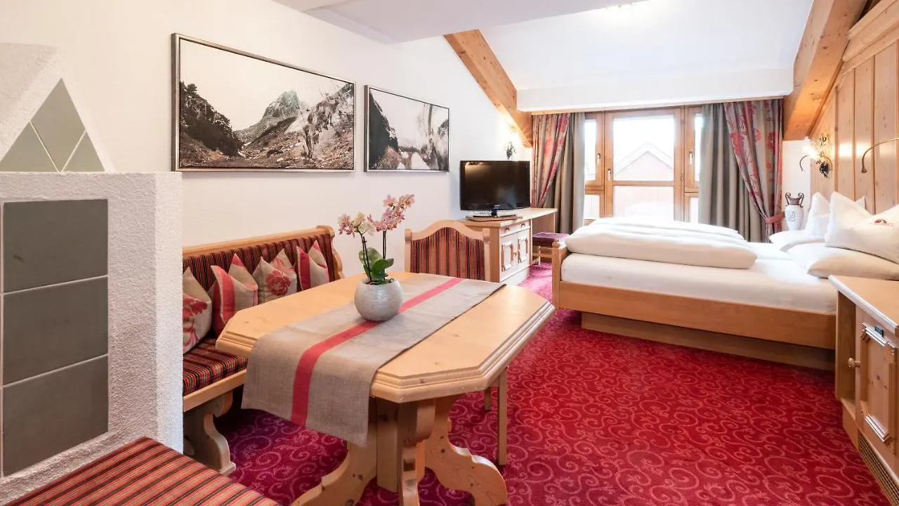 Alpenhotel Ischglerhof Szálloda